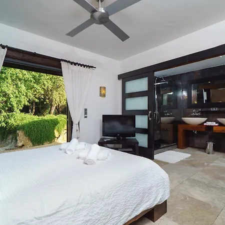 Los Drossos 10 Pax Villa *